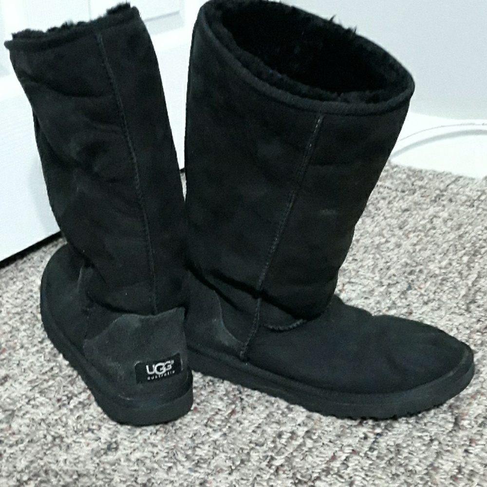 UGGs
